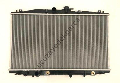 HONDA ACCORD  2003-2008 2.4 RADYATOR