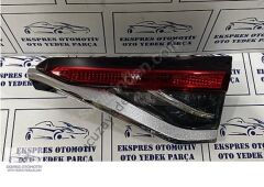 Toyota Corolla Stop Lambası İç 2019-2025 LED'siz